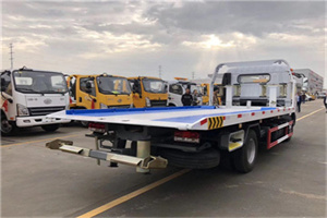 于洪区汽车救援补胎