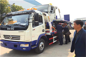于洪区汽车道路救援拖车价格